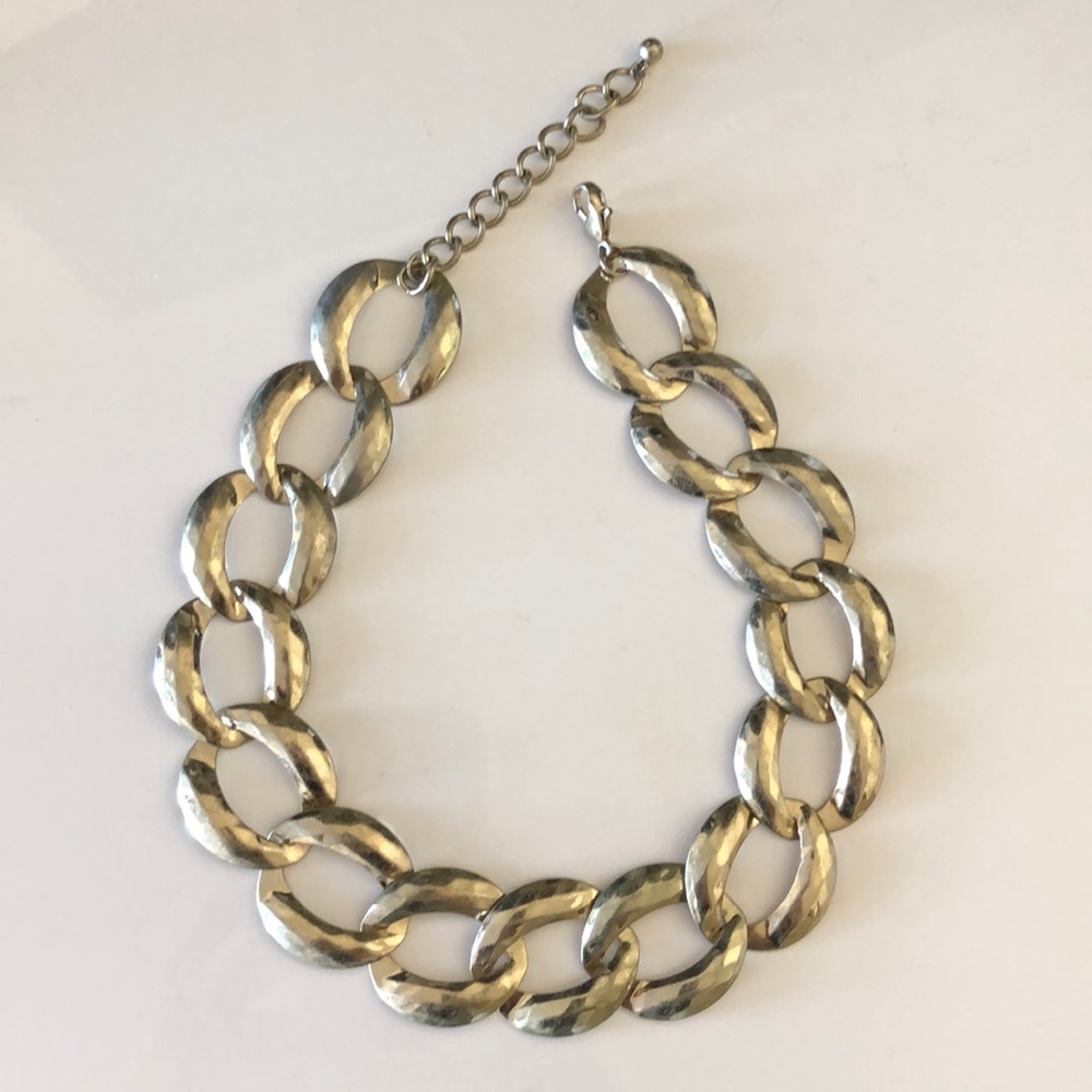 Gold chain necklace